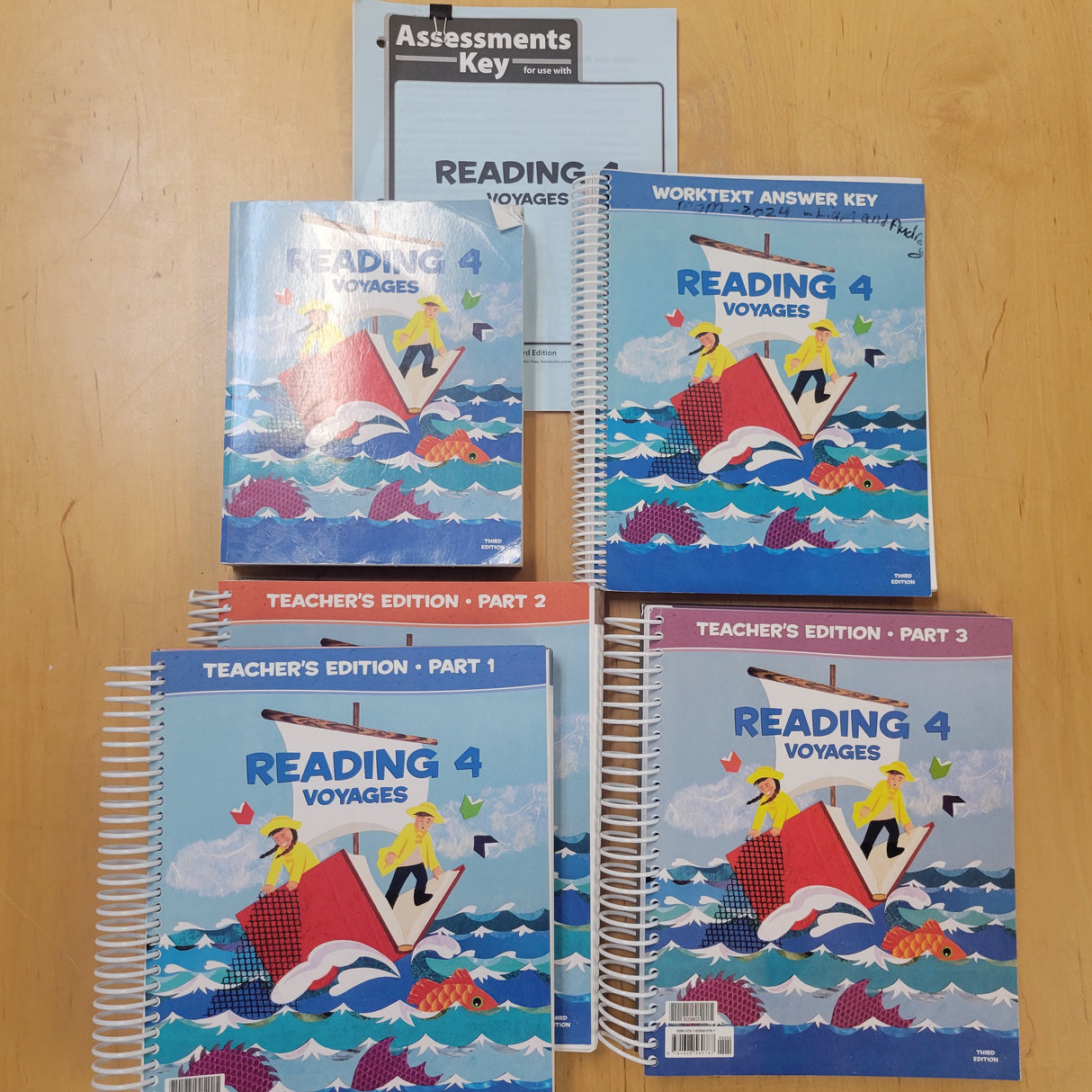 Reading 4 Voyages 3rd ed. (Set of 6)