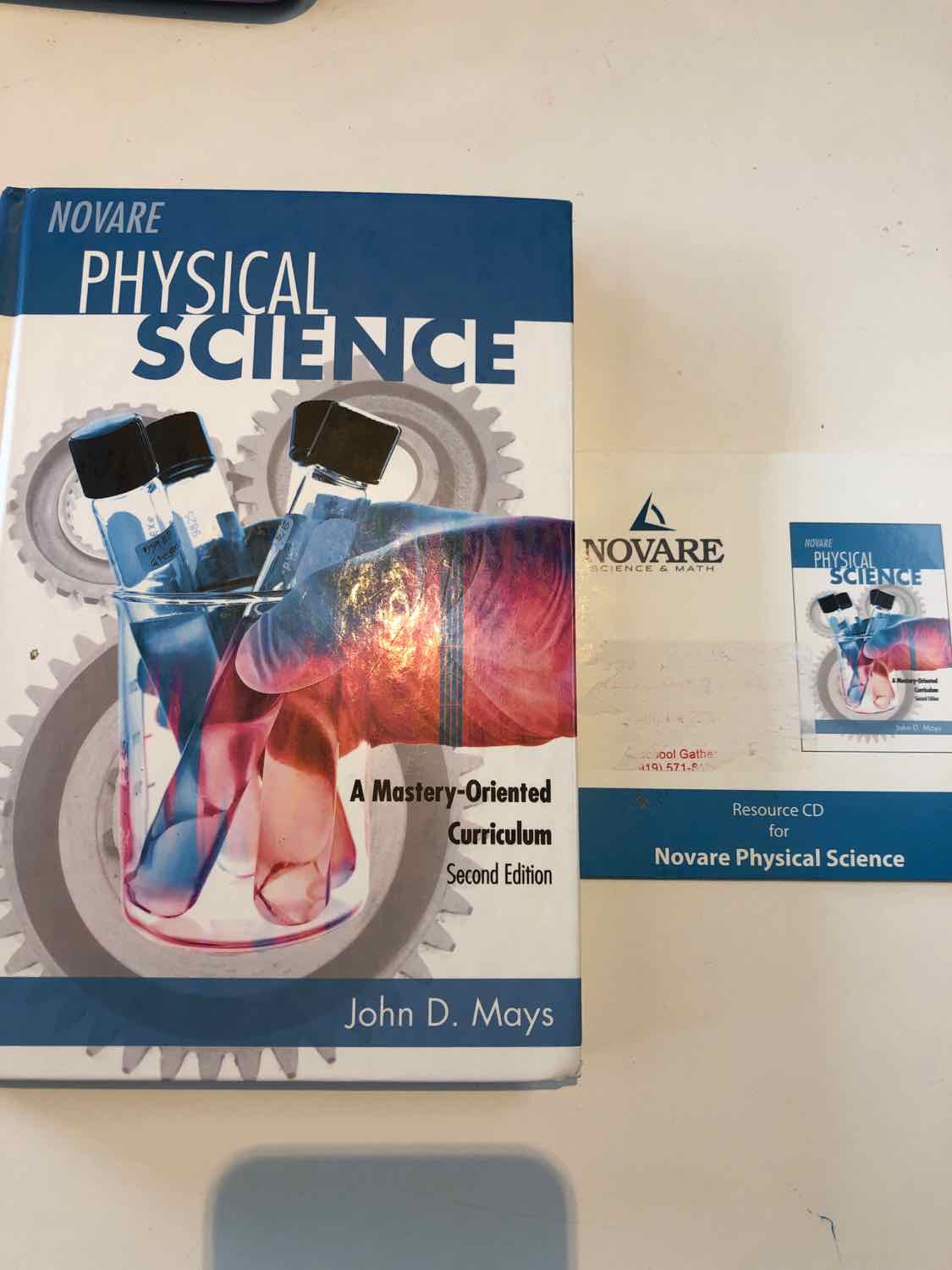 Novare Physical Science 2nd edition + Resource cd (Set of 2)