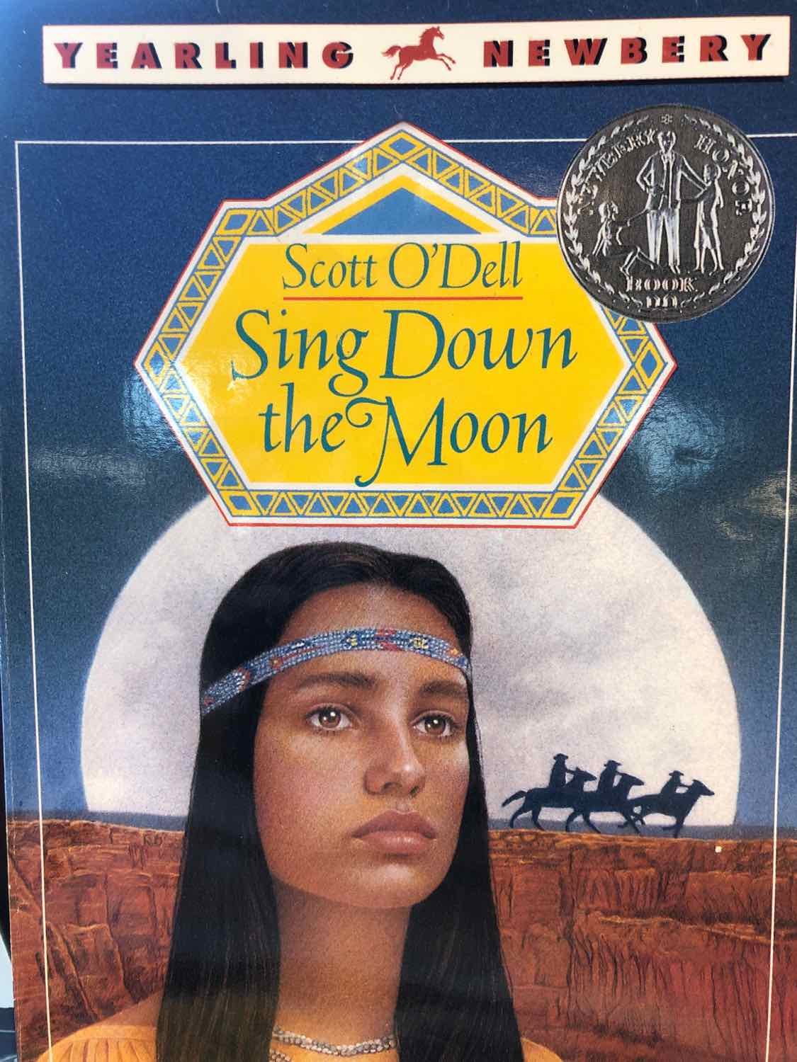 Sing Down the Moon (PB)